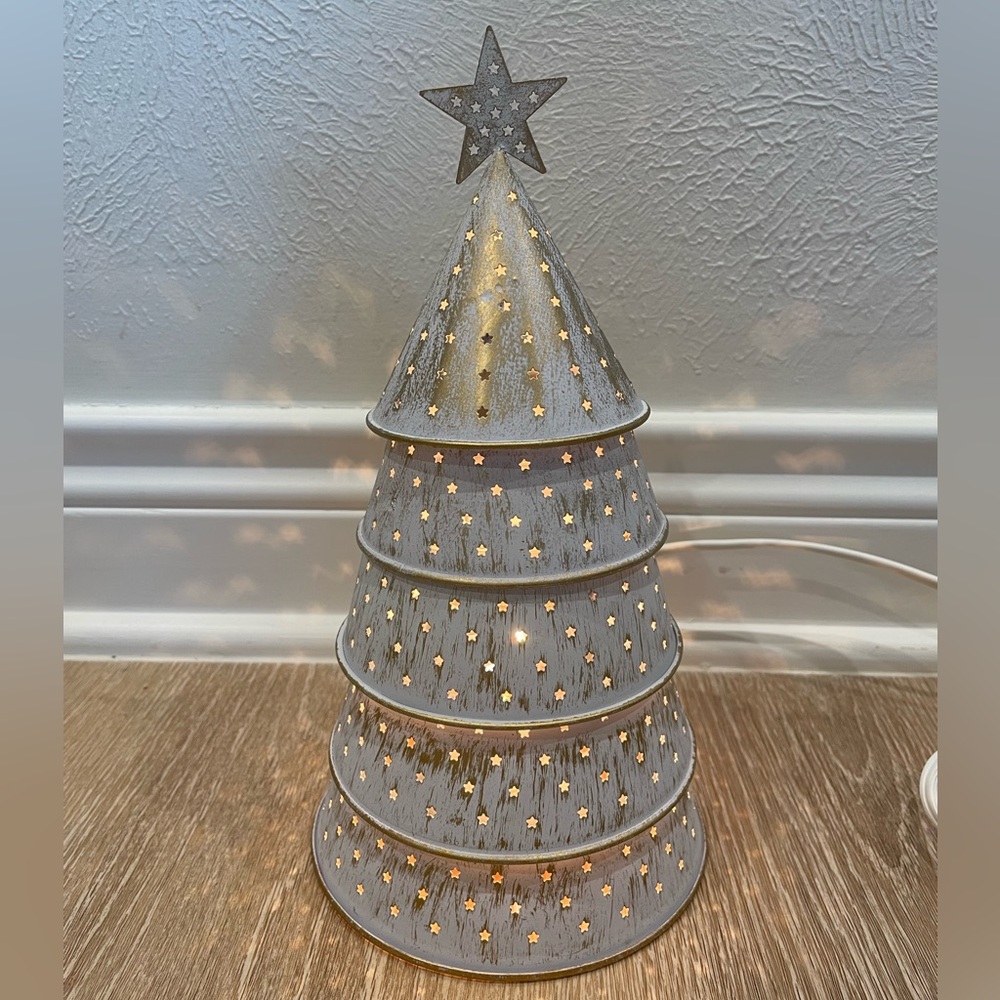 Scentsy | RETIRED Warmer | Starry Night